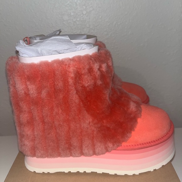 UGG Shoes - UGG Mini Sherpa Corduroy Platform Boot NIB 9US CHURRO UGGS in NANTUCKET CORAL